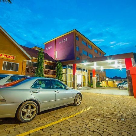Eureka Place Hotel Kampala Luaran gambar