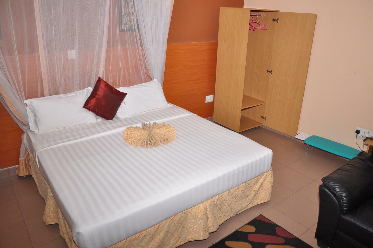 Eureka Place Hotel Kampala Luaran gambar